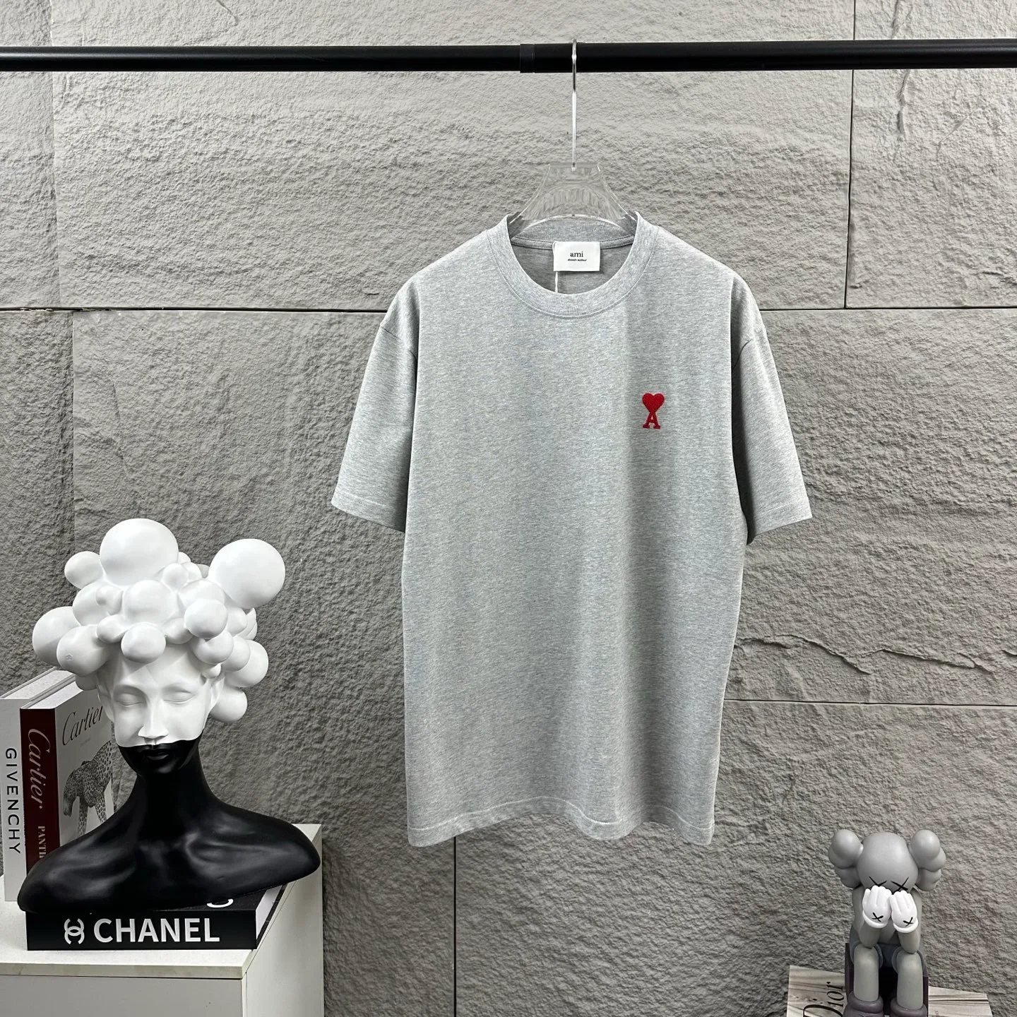 Ami Love 2026 Spring and Summer Style Classic simple three-dimensional embroidery small love personalized logo Customized double yarn plain cotton fabric Short-sleeved T-shirt Men and women Same Style Color: Black White Flower Gray Angola Red Size: S (90-130 pounds) M (120-150 pounds) L (140-165 pounds) XL (160-180 pounds) XXL (180-210 pounds)
